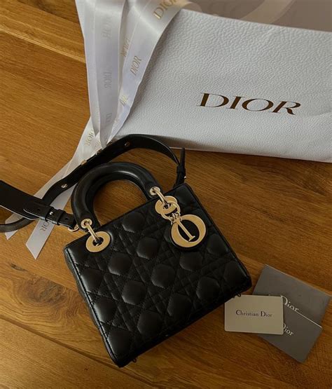 Kleine Lady Dior My ABCDior Tasche.